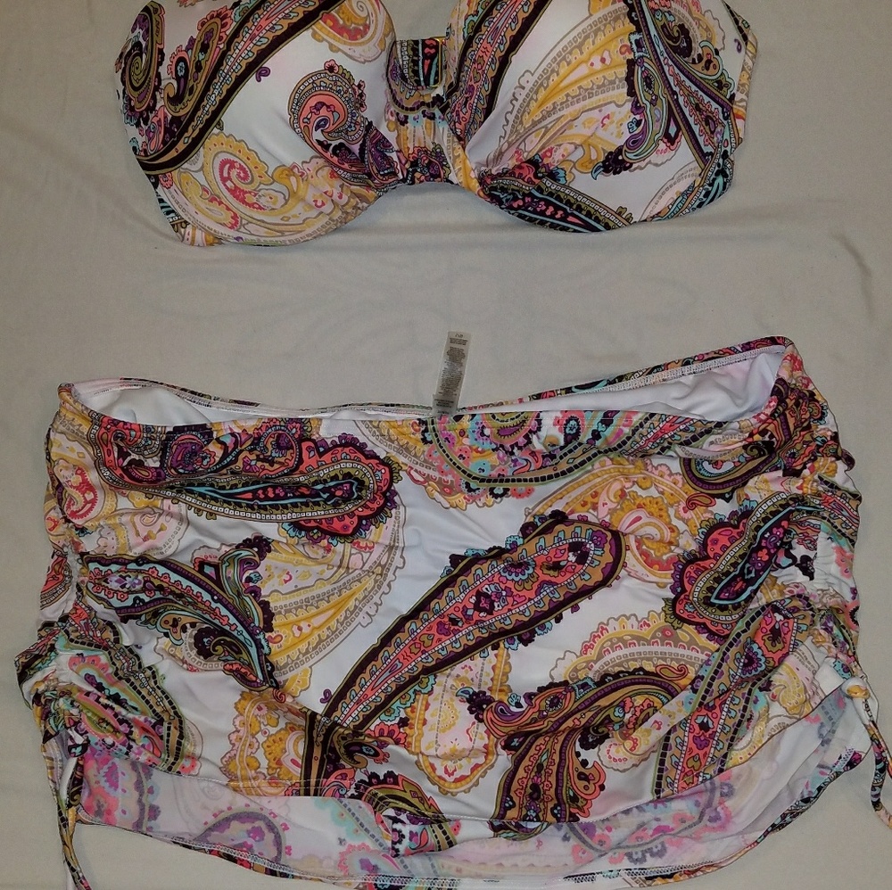 Victoria's secret white orange paisley bathing